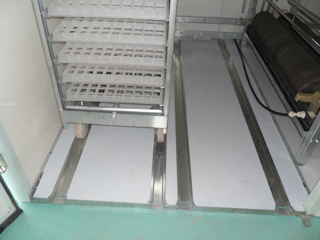 Thermal Insulation Endothermic Egg Setter Single Stage Incubator
